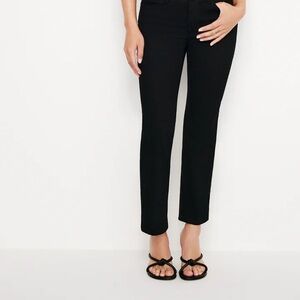 Good American Black Crop Ankle Jeans